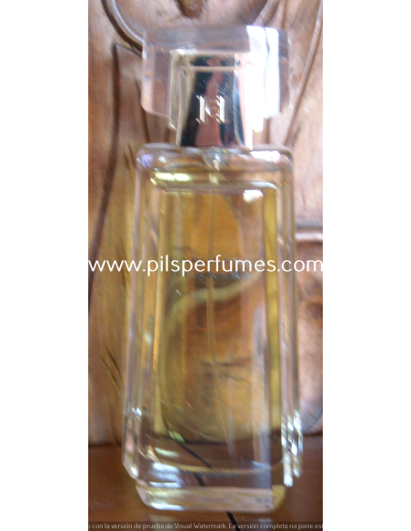 Carolina Herrera by Carolina Herrera 100 ml eau de parfum, imagen real, formato especial