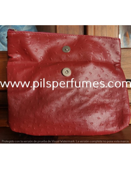 NECESER CLARINS ROJO  CON RELIEVE CON 4 PRODUCTOS