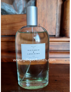 Nº 3 iris luminoso Victorio & Lucchino 150 ml vaporizador, imagen real