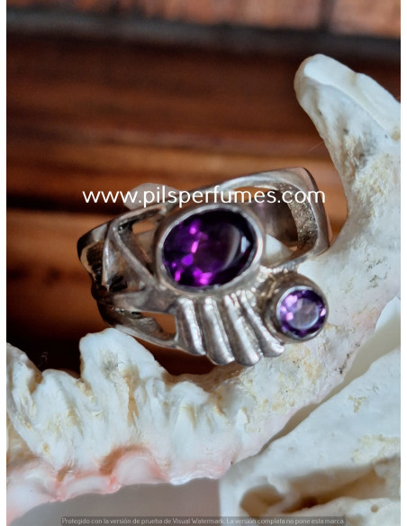 Anillo de plata PLATA Y AMATISTA OVALADA CON PLATA MUY TRABAJADA:TALLA 8