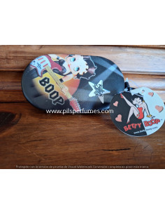 NECESER BETTY BOOP ROCKS STAR  CON ETIQUETAS 2