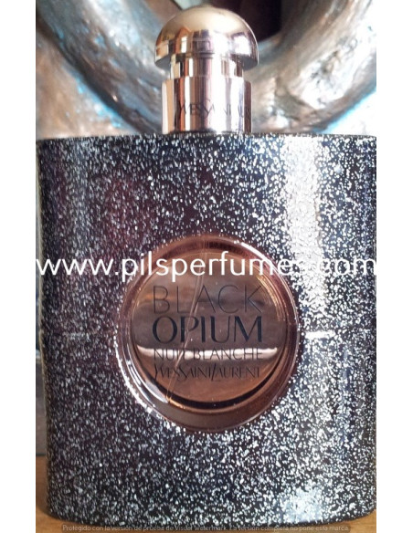 Black Opium Nuit Blanche Yves Saint Laurent de Yves Saint Laurent  90 ml VAPORIZADOR eau de parfum imagen real, sin caja